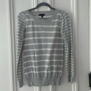 T/O grey/cream striped sweater M